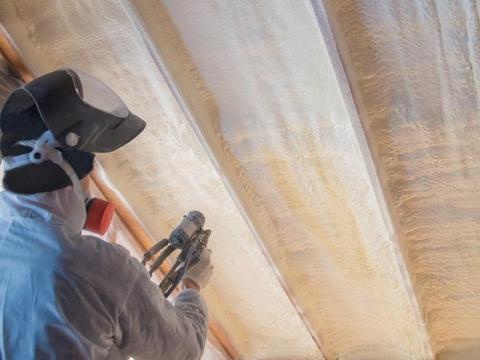 Metropolitan Insulation: Benefits of Waterproof Spray Foam Insulation